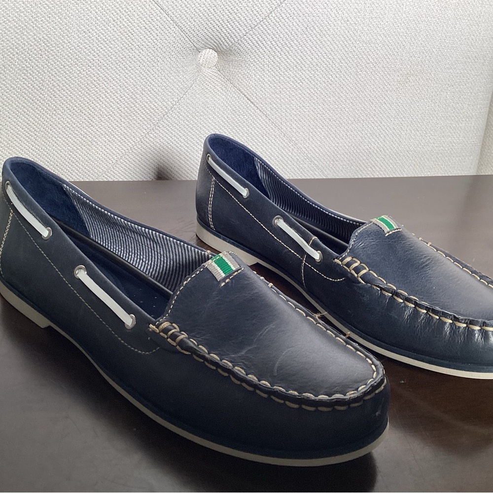 Blue naturalize, flat shoes
